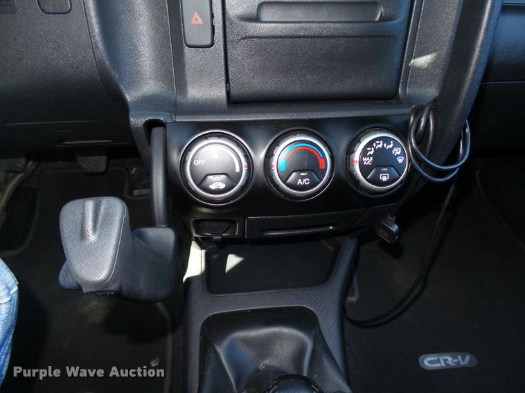 image for item L4058 2006 Honda CR-V SUV