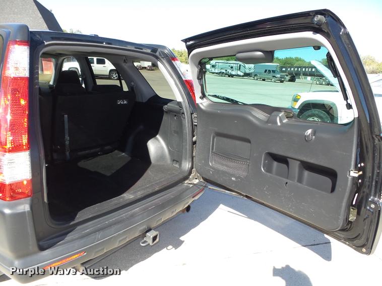 image for item L4058 2006 Honda CR-V SUV