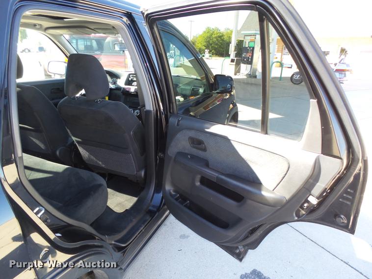 image for item L4058 2006 Honda CR-V SUV