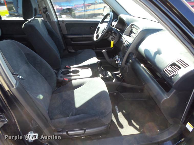 image for item L4058 2006 Honda CR-V SUV