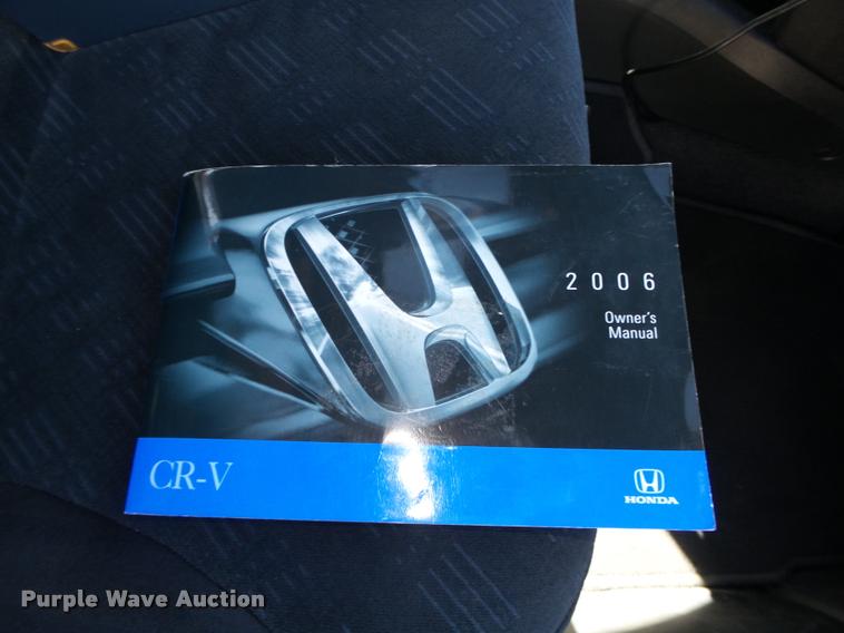 image for item L4058 2006 Honda CR-V SUV