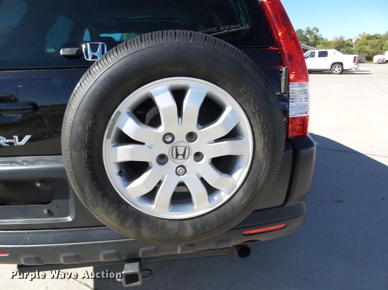 image for item L4058 2006 Honda CR-V SUV
