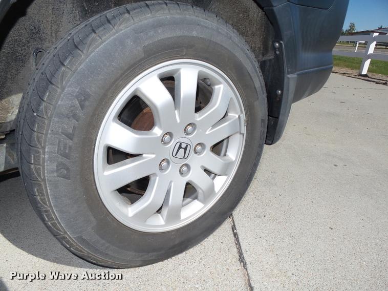 image for item L4058 2006 Honda CR-V SUV