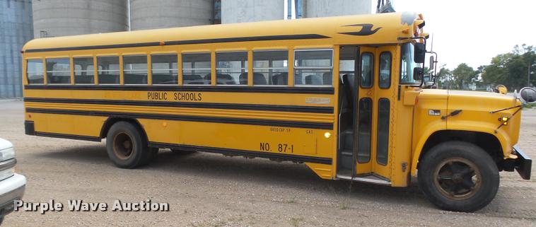 image for item L4078 1987 Chevrolet Blue Bird 60 school bus