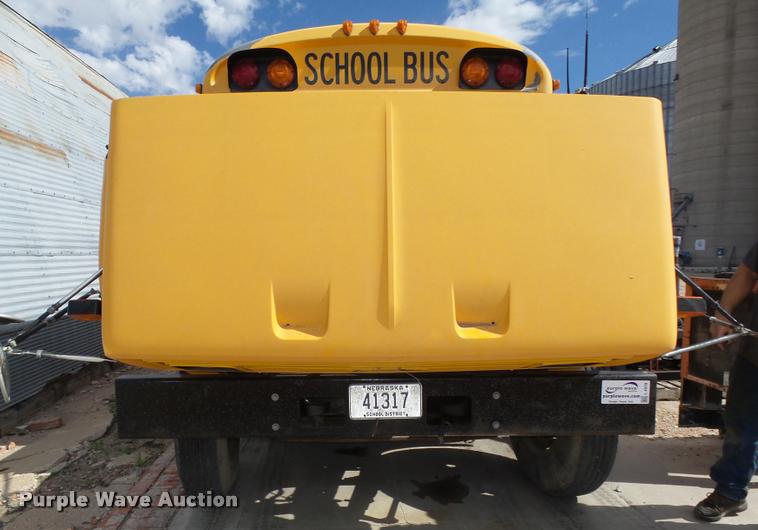 image for item L4078 1987 Chevrolet Blue Bird 60 school bus