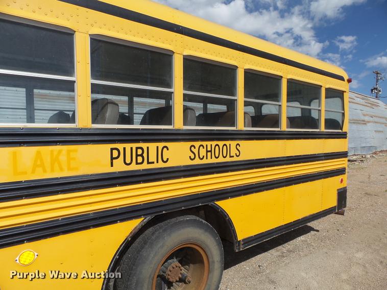 image for item L4078 1987 Chevrolet Blue Bird 60 school bus