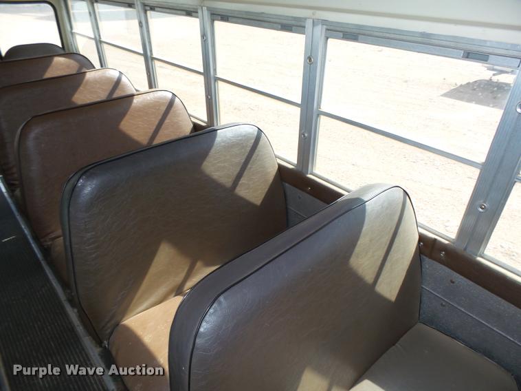 image for item L4078 1987 Chevrolet Blue Bird 60 school bus