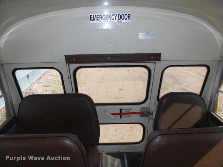 image for item L4078 1987 Chevrolet Blue Bird 60 school bus