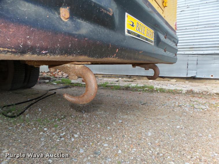 image for item L4078 1987 Chevrolet Blue Bird 60 school bus