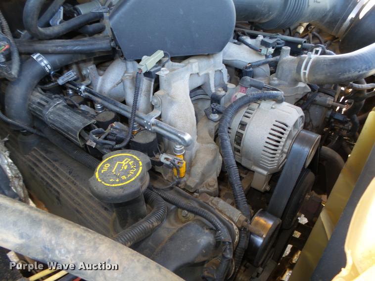 image for item L4079 1999 Ford F350 Super Duty flatbed pickup truck