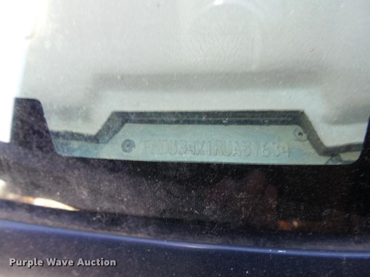 image for item L4081 1994 Ford Explorer Eddie Bauer SUV