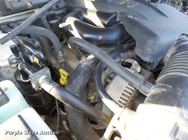 image for item L4082 2001 Ford Explorer SUV