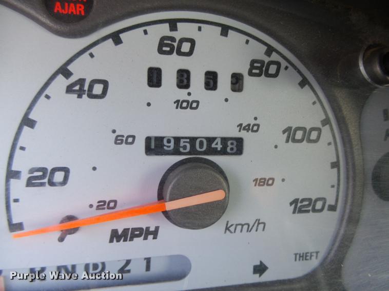 image for item L4082 2001 Ford Explorer SUV