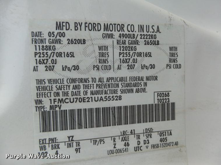 image for item L4082 2001 Ford Explorer SUV