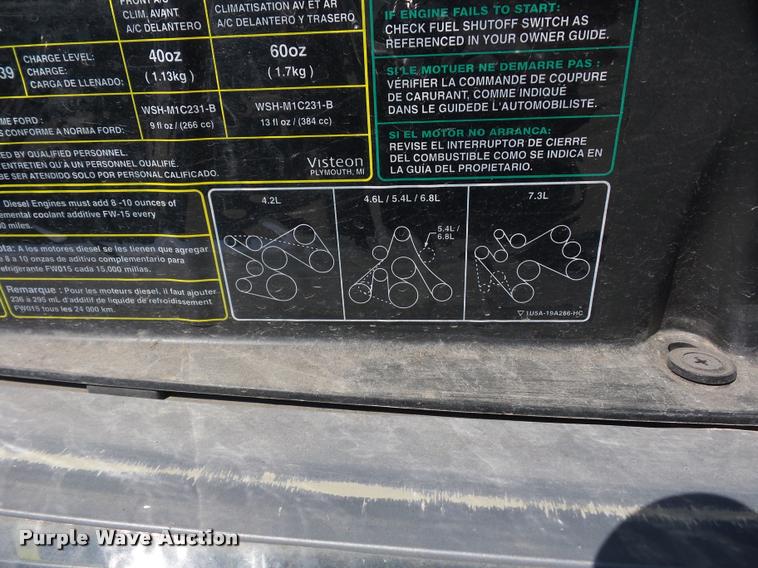 image for item L4252 2003 Ford Econoline E450 Super Duty Forest River Sunseeker RV