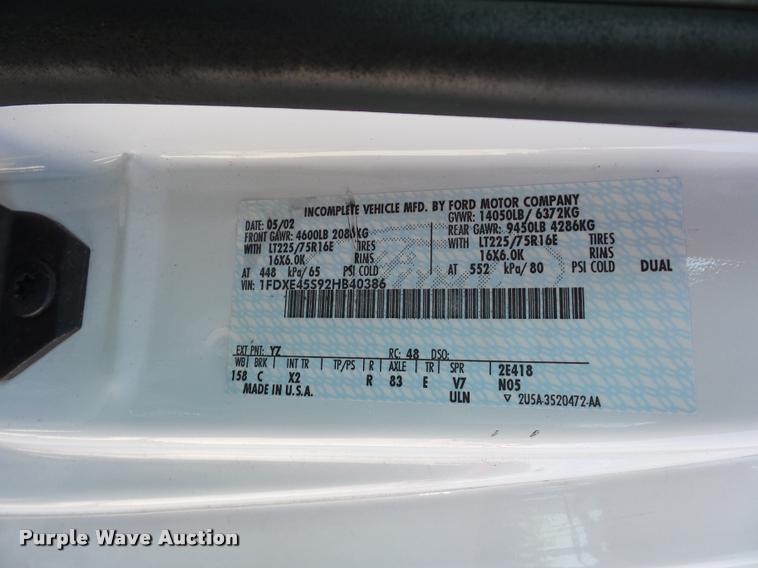 image for item L4252 2003 Ford Econoline E450 Super Duty Forest River Sunseeker RV