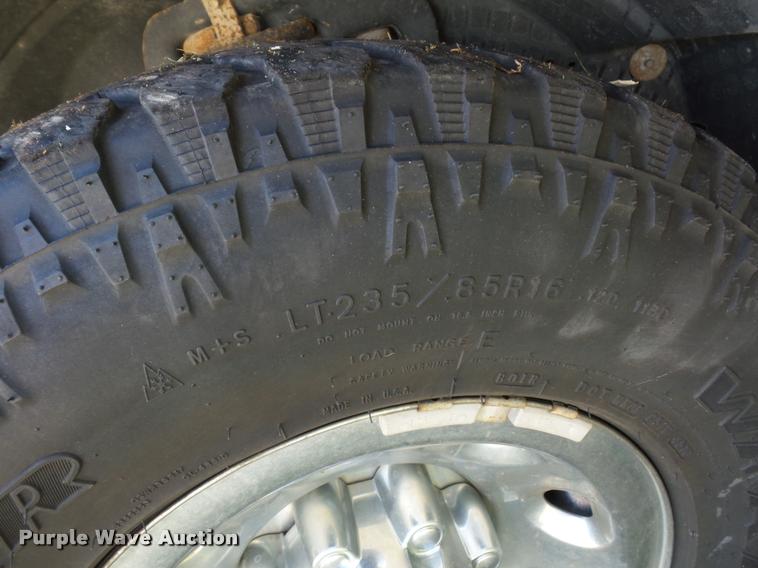 image for item L4253 2002 Ford F250 Super Duty SuperCab pickup truck