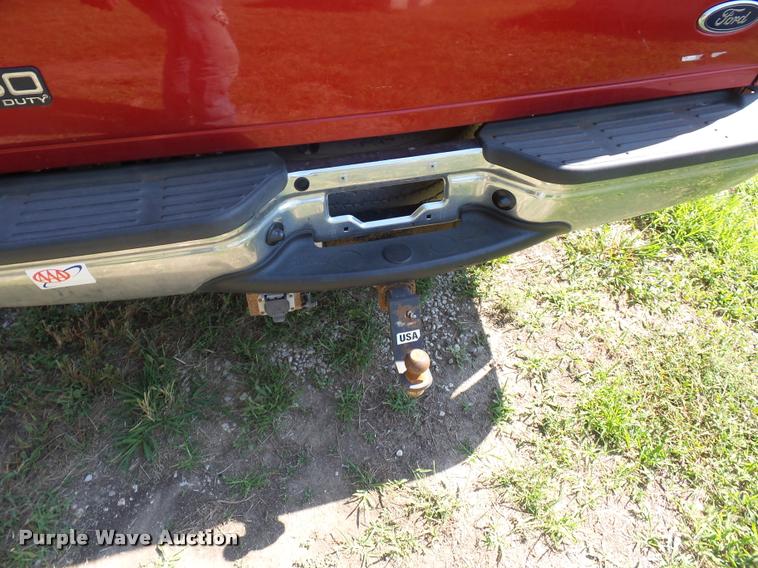 image for item L4253 2002 Ford F250 Super Duty SuperCab pickup truck