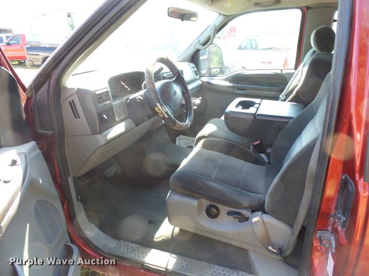 image for item L4253 2002 Ford F250 Super Duty SuperCab pickup truck