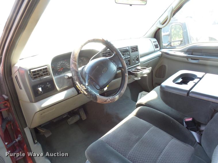 image for item L4253 2002 Ford F250 Super Duty SuperCab pickup truck