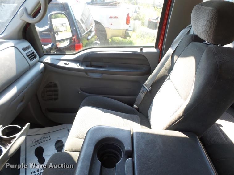 image for item L4253 2002 Ford F250 Super Duty SuperCab pickup truck