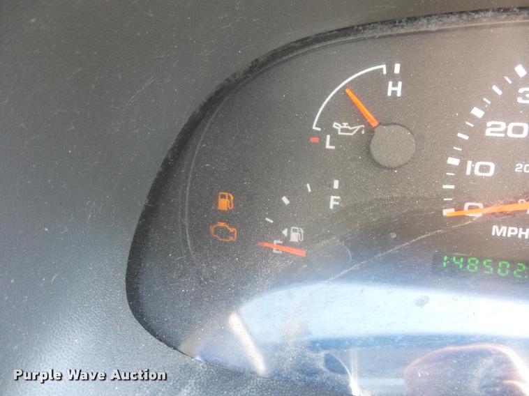 image for item L4253 2002 Ford F250 Super Duty SuperCab pickup truck