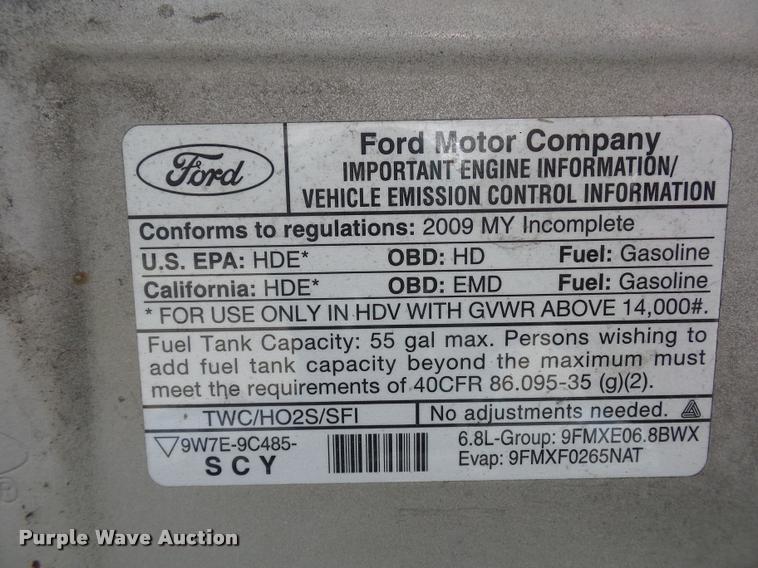 image for item L4282 2009 Ford E450 van