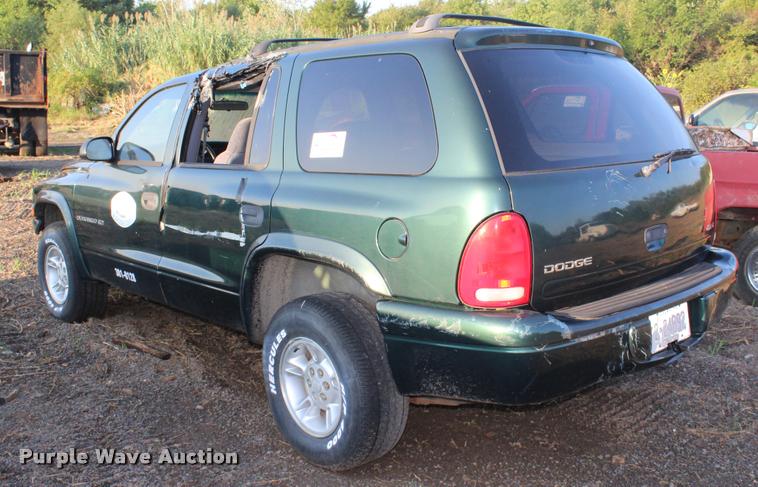 image for item L4800 1999 Dodge Durango SUV