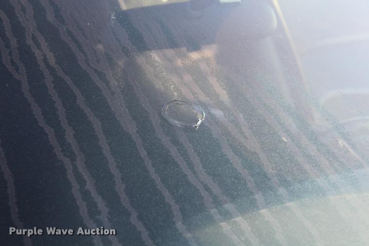 image for item L4800 1999 Dodge Durango SUV