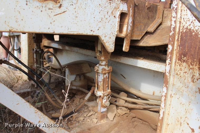 image for item L4807 2006 Park Industries Hydrasplit QS1000 rock splitter / stone cutter