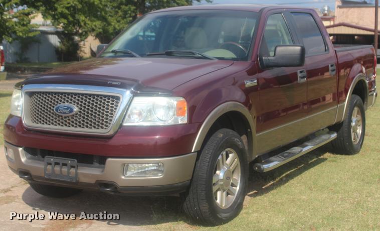 image for item L4809 2005 Ford F150 XLT SuperCrew pickup truck