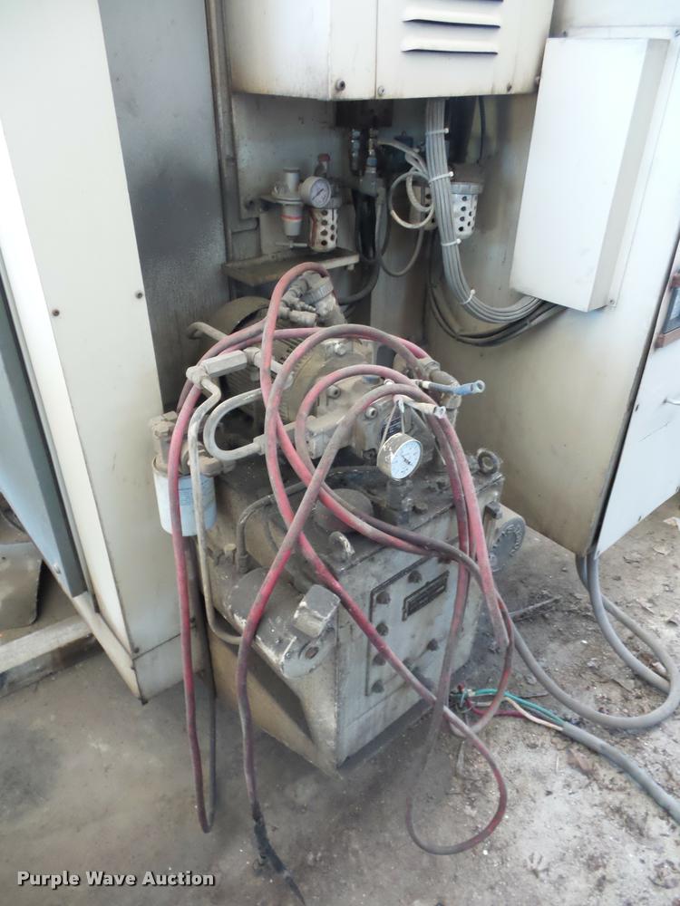 image for item L7122 Okuma & Howa millac SVA CNC mill