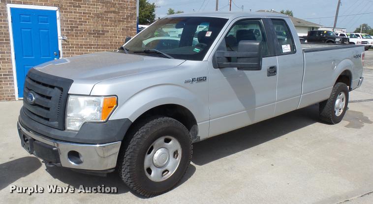 image for item L7127 2009 Ford F150 XL SuperCab pickup truck