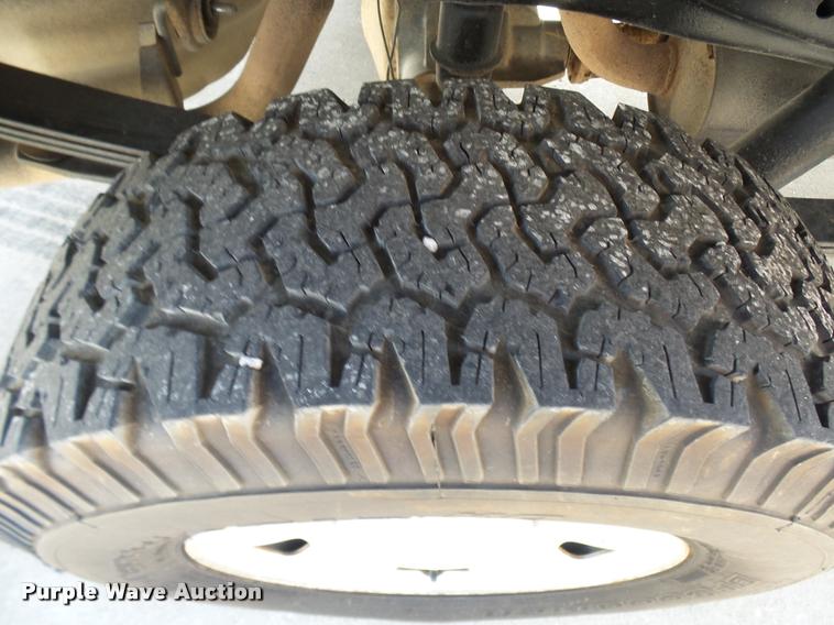 image for item L7127 2009 Ford F150 XL SuperCab pickup truck