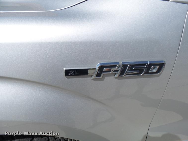 image for item L7127 2009 Ford F150 XL SuperCab pickup truck