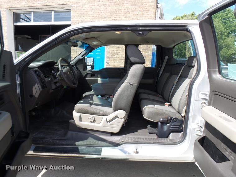 image for item L7127 2009 Ford F150 XL SuperCab pickup truck