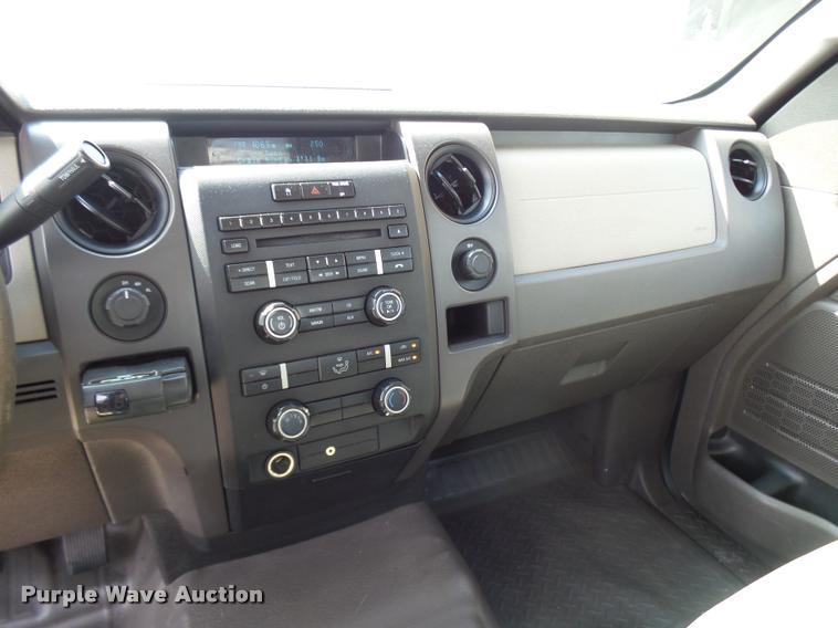 image for item L7127 2009 Ford F150 XL SuperCab pickup truck