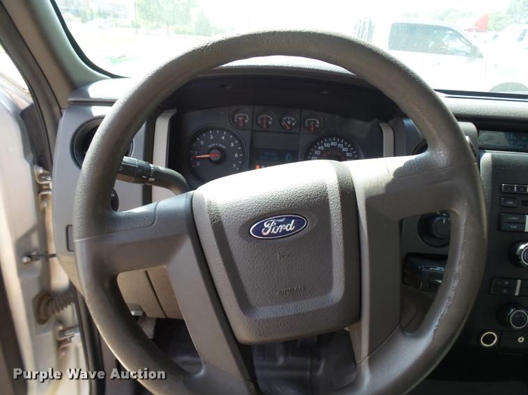 image for item L7127 2009 Ford F150 XL SuperCab pickup truck