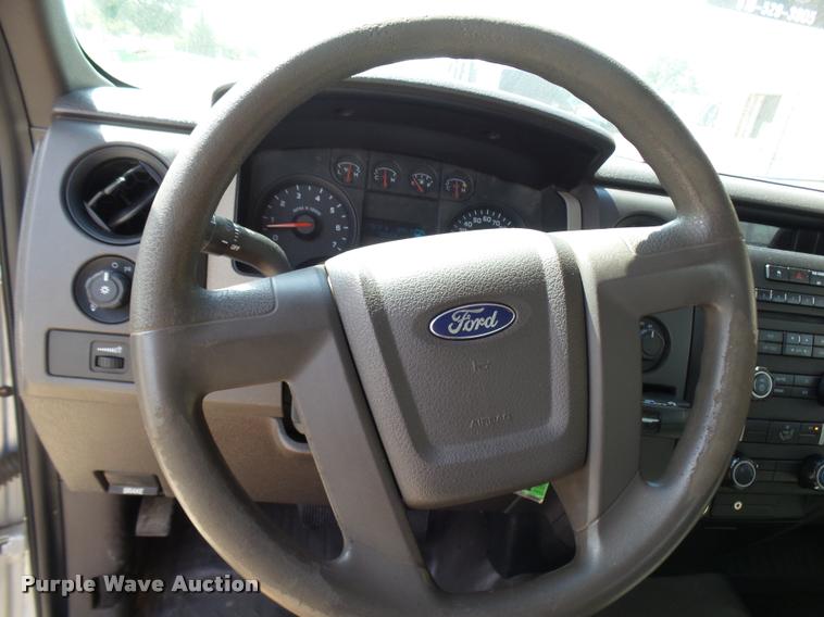 image for item L7127 2009 Ford F150 XL SuperCab pickup truck