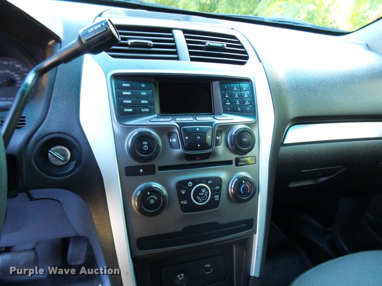 image for item L7159 2013 Ford Explorer Police Interceptor Utility SUV