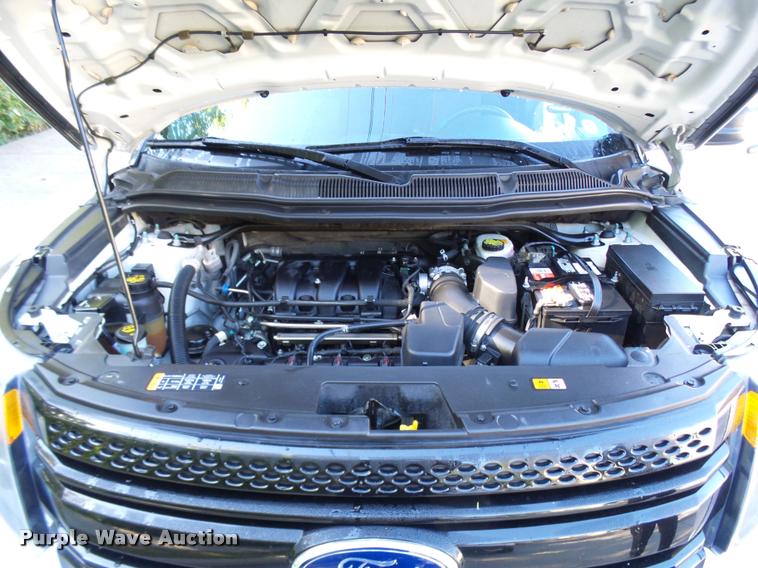 image for item L7159 2013 Ford Explorer Police Interceptor Utility SUV