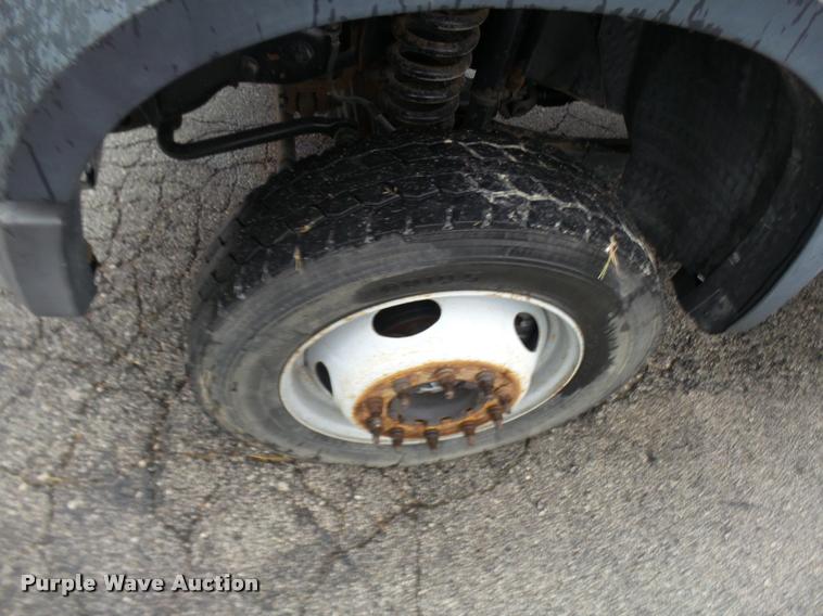 image for item N9494 2008 Ford F450 Super Duty XL utility truck
