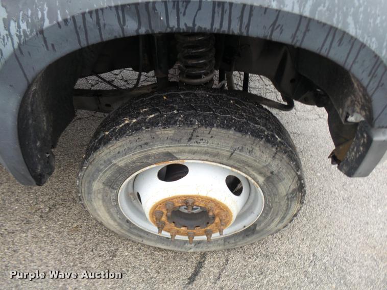 image for item N9494 2008 Ford F450 Super Duty XL utility truck