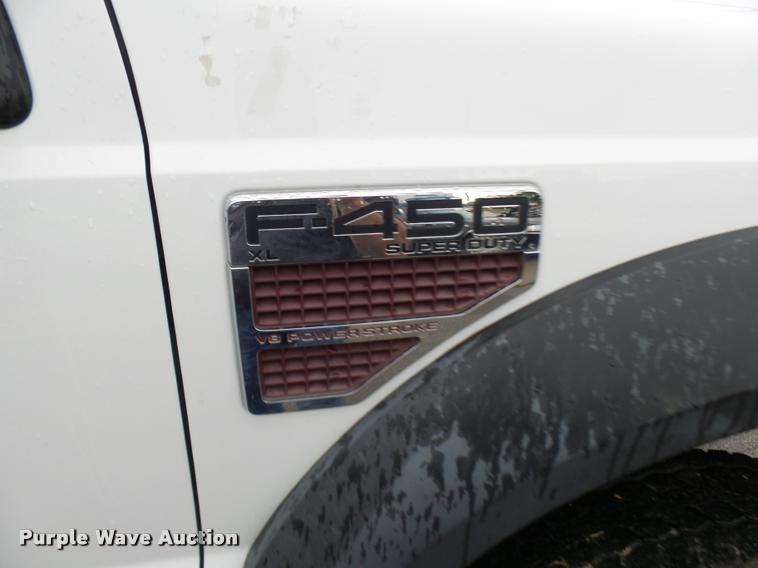 image for item N9494 2008 Ford F450 Super Duty XL utility truck
