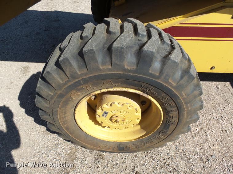 image for item AL9102 Grove MZ66B boom lift