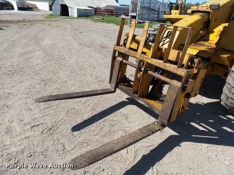 image for item AL9107 JCB 525B telehandler