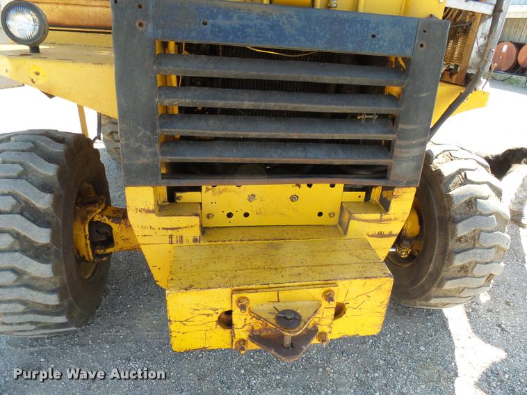 image for item AL9107 JCB 525B telehandler