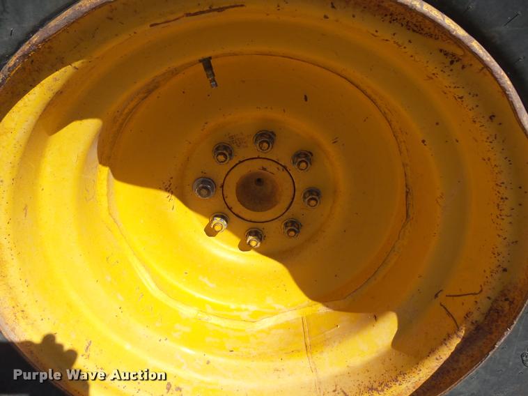 image for item AL9107 JCB 525B telehandler