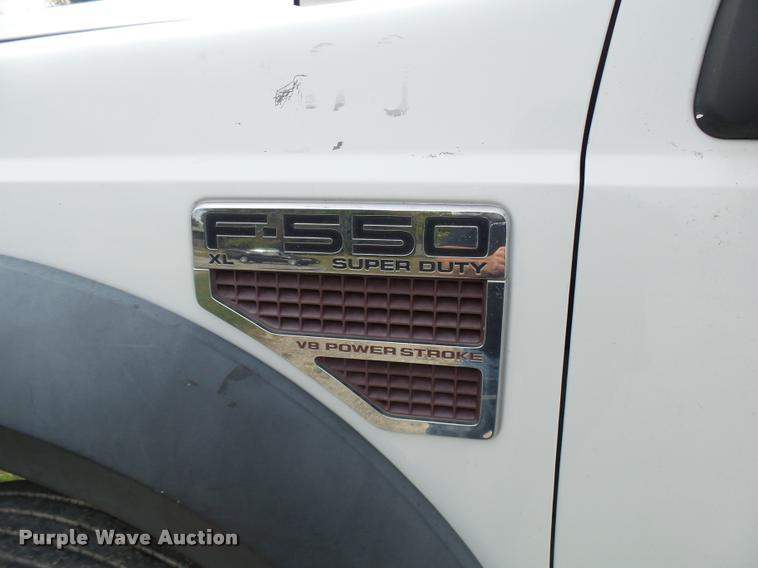 image for item AV9847 2008 Ford F550 Super Duty XL Crew Cab service truck