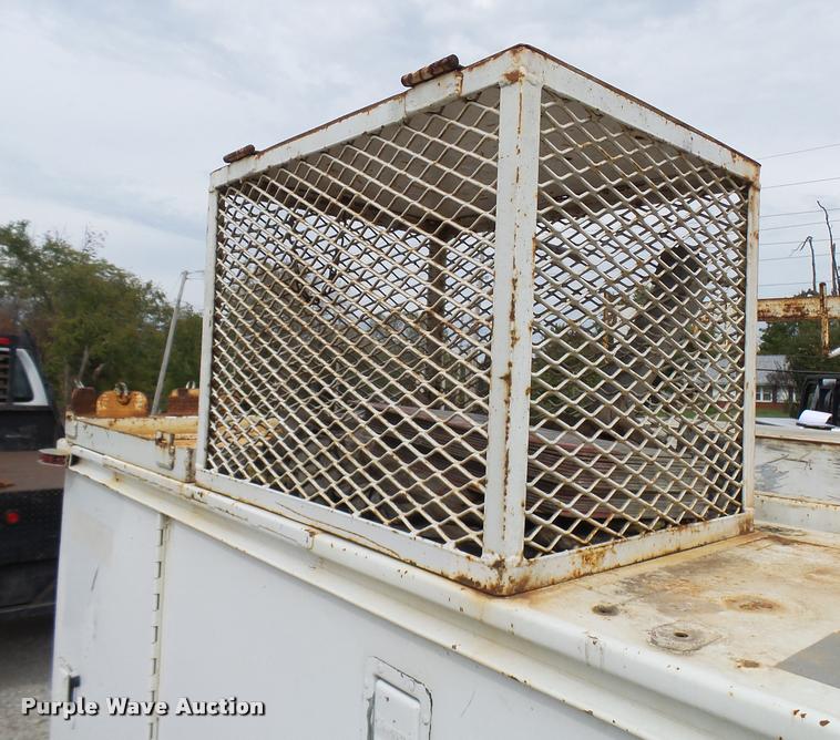 image for item AV9847 2008 Ford F550 Super Duty XL Crew Cab service truck